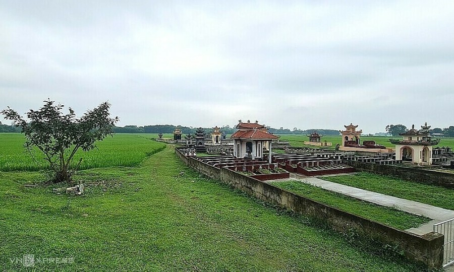 mua_dat_ruong_lam_dat_nghia_trang