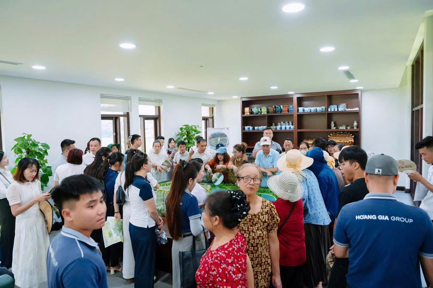 z6956467290391_6623e520b40d220809086843fb25b18f