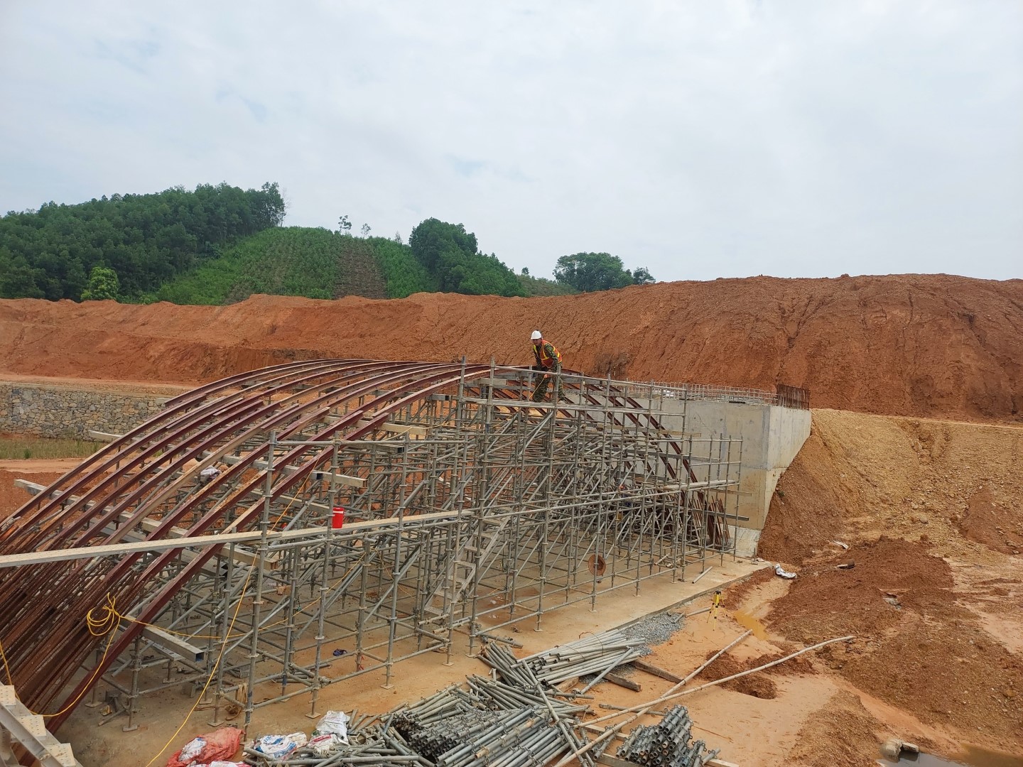 z4800095737882_6116ab6c1350c2a79ede961401218c4f